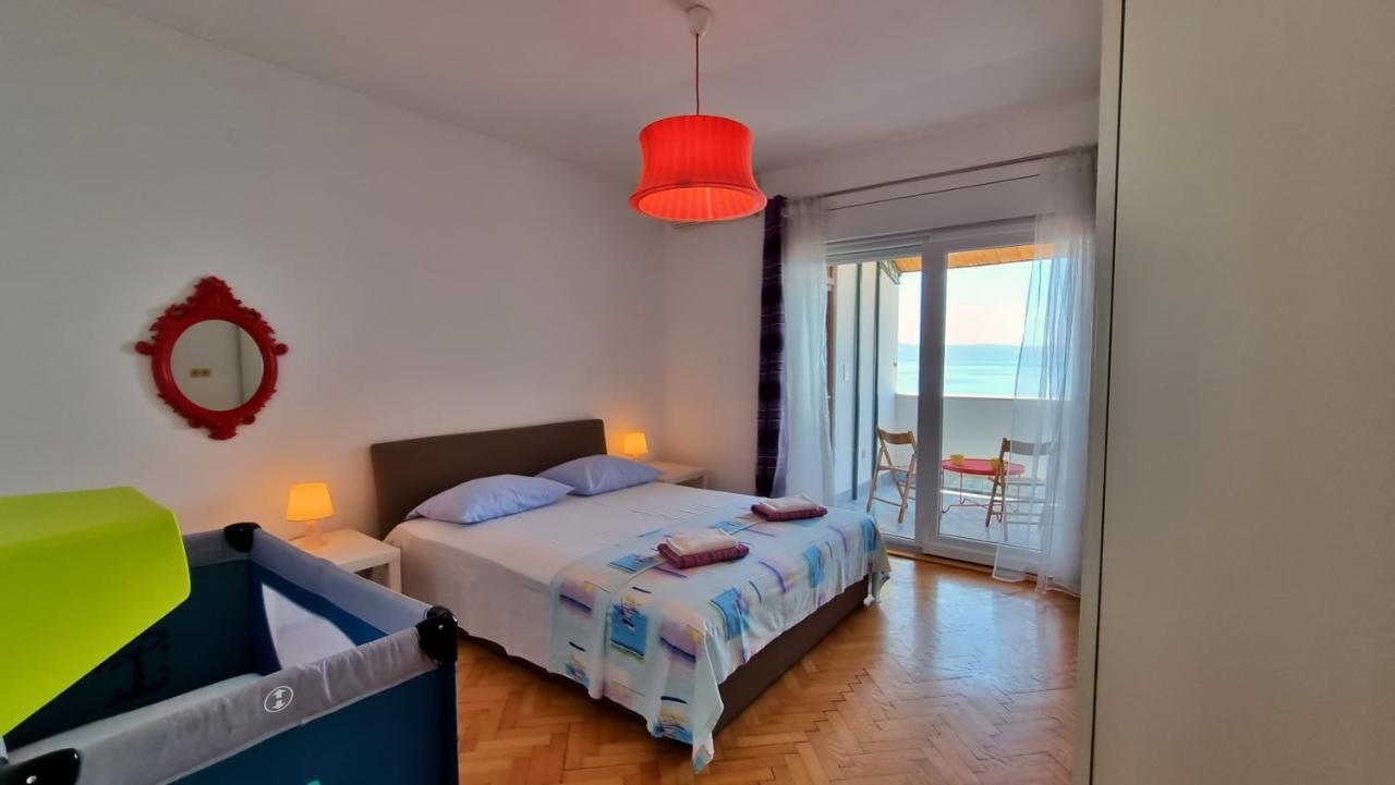 Apartments Soric Оміш Екстер'єр фото