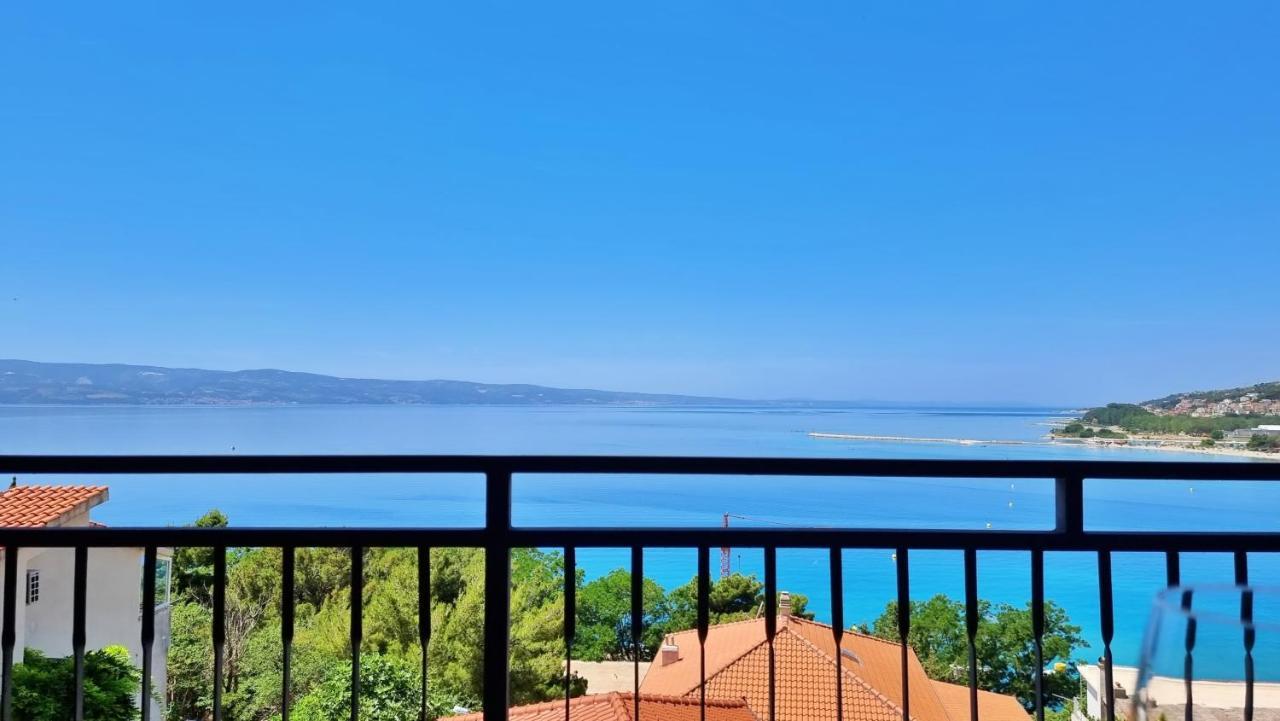 Apartments Soric Оміш Екстер'єр фото